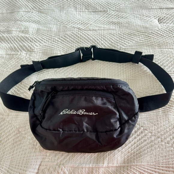 Eddie Bauer Stowaway Packable Belt Bag - Picture 1 of 7